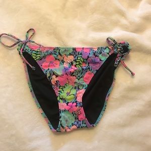 Victoria’s Secret floral swim bottom